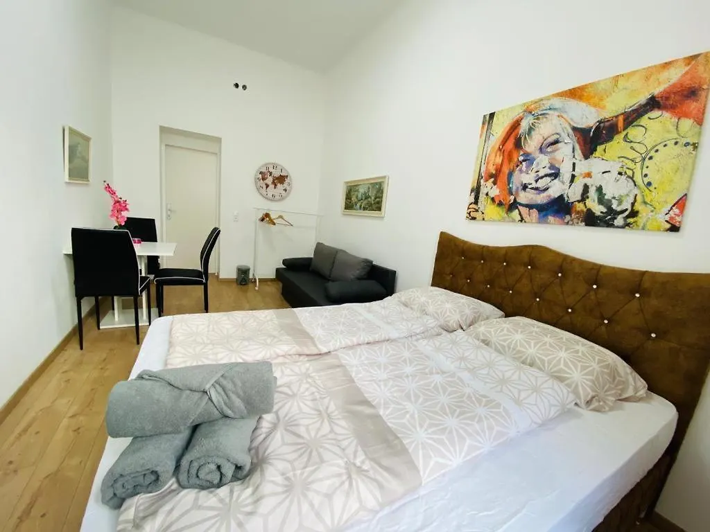 Apartament Quad-Room Near Prater Stern Wiedeń Austria